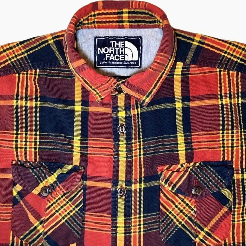 The North Face Plaid Flannel Button Down in Rust/Gold/Navy Men’s M
